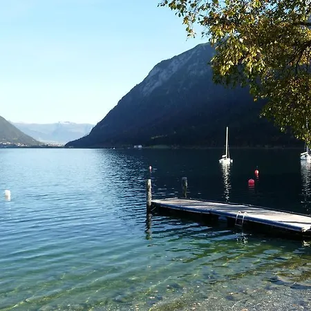 Konukevi Haus Alpenblick Pertisau