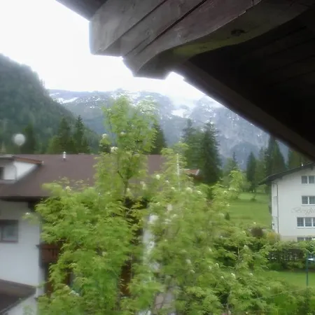 Haus Alpenblick 3*
